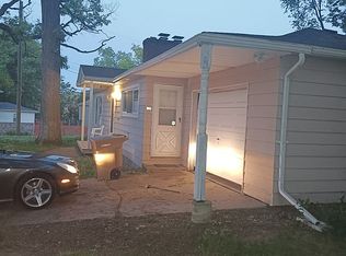 290 Whittemore St, Pontiac, MI 48342