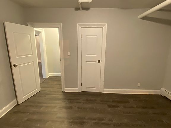 3rd image of 49 Waverly St #Bb