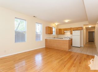 2611 W Crystal St, Chicago, IL 60622