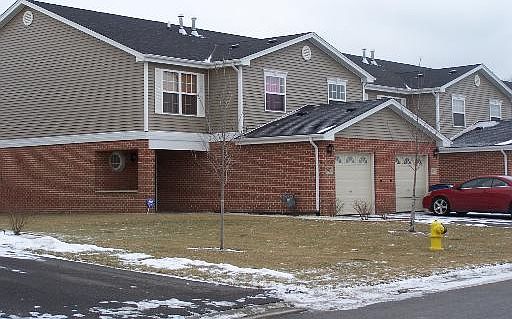 1st image of 1977 Stonegate Dr #1977