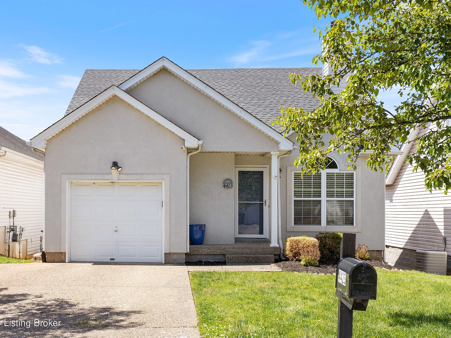 4423 Baygarden Ct, Worthington Hills, KY 40245 Zillow