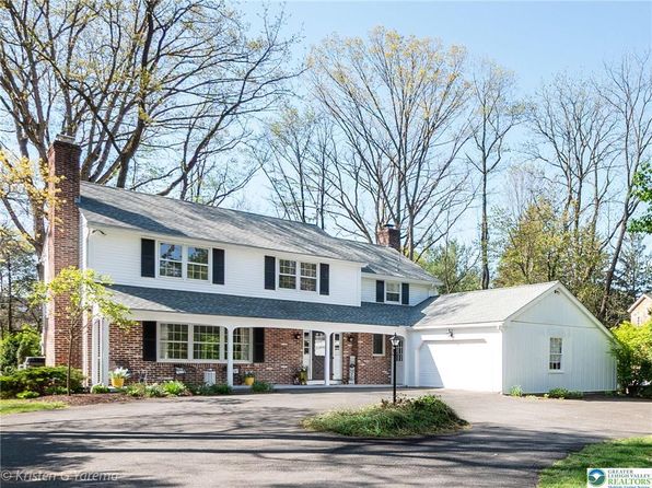 3856 Maulfair Pl, Allentown, PA 18103