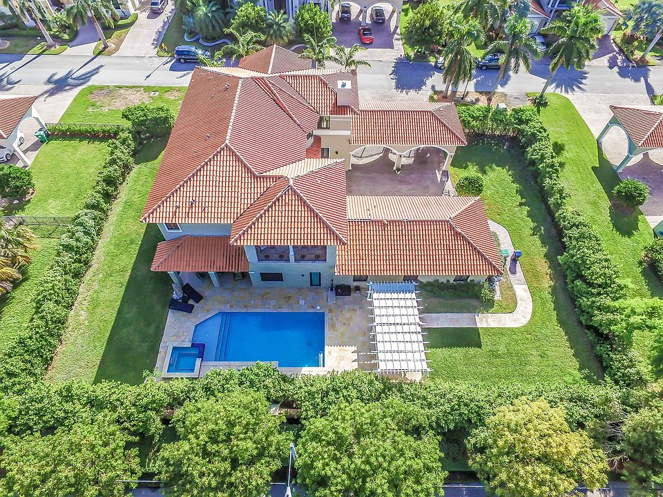 1st image of 19518 SW 80th Ct