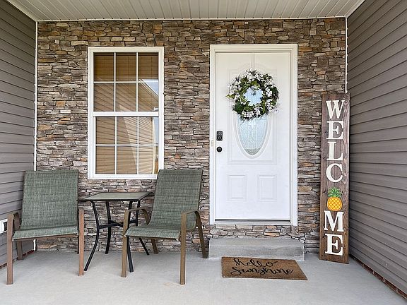 2nd image of 2843 Tumbleweed Trail Ave