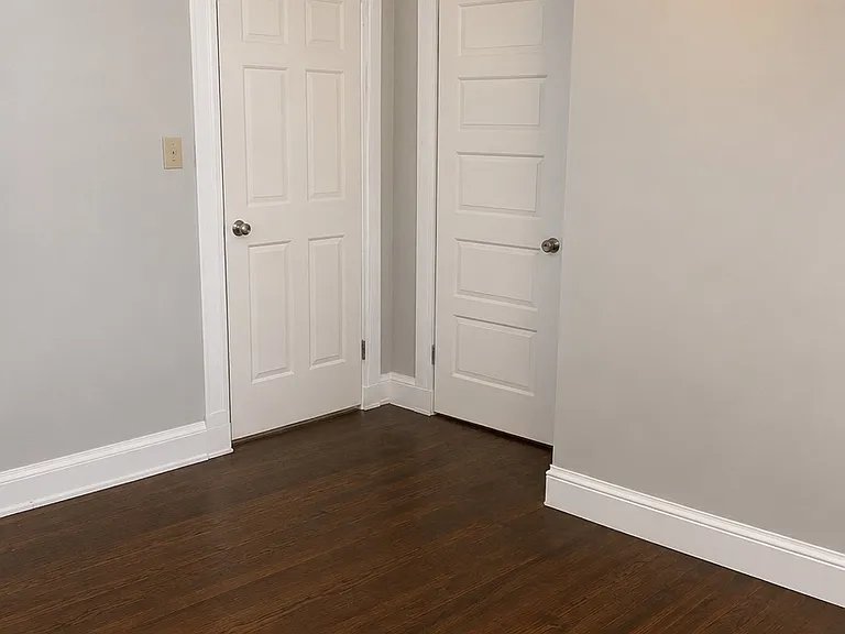 206 Oak St #1B — Photo 9