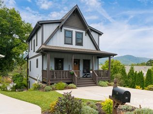 79 Culvern St, Asheville, NC 28804