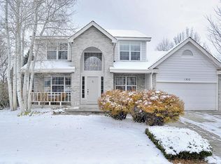 1352 Beacon Hill Dr, Highlands Ranch, CO 80126