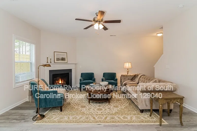 5 bed, 3.0 bath, 2225 sqft, $2,295 — Photo 2