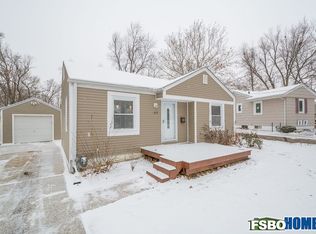 1618 57th Pl, Des Moines, IA 50310