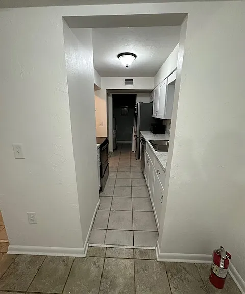 7209 SW 45th Pl — Photo 7