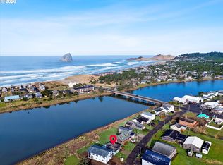 35160 Rueppell Ave, Cloverdale, OR 97112