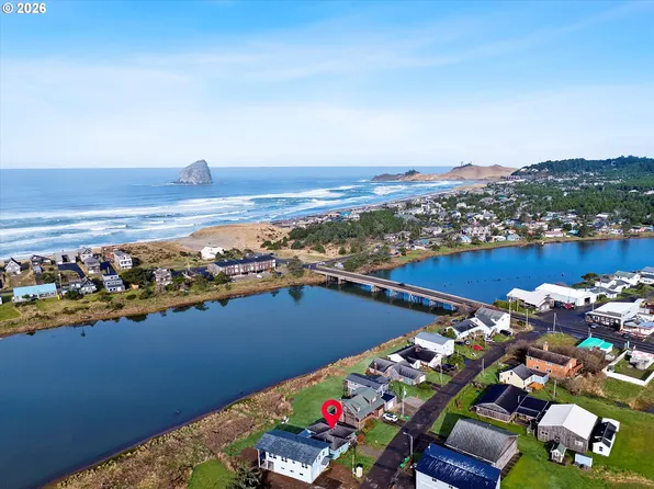 35160 Rueppell Ave, Cloverdale, OR 97112