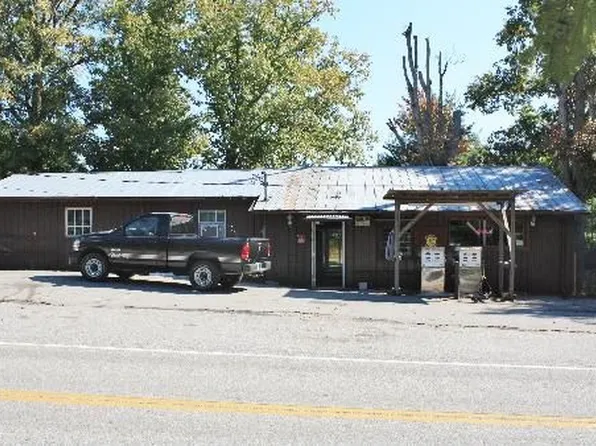 6307 Nashville Hwy, Deer Lodge, TN 37726