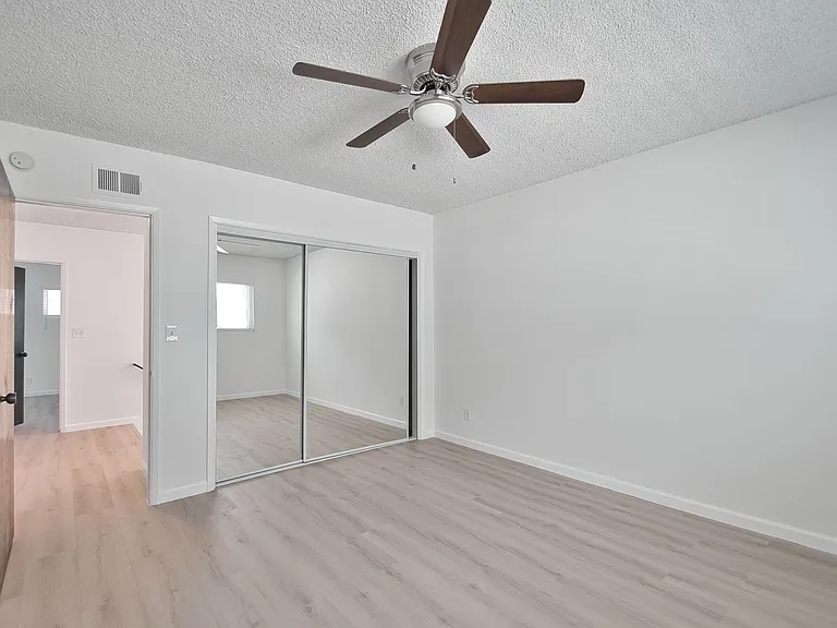 j2608 — Photo 15