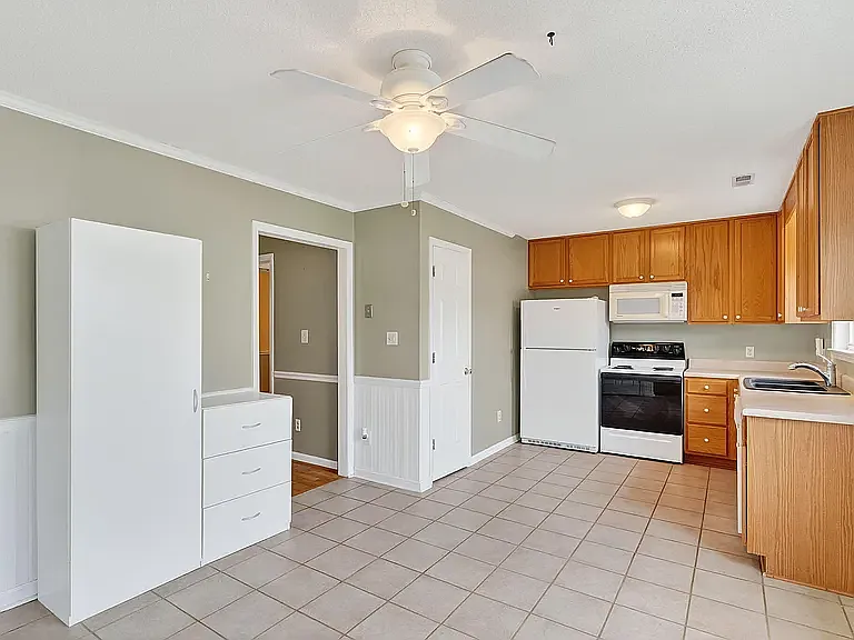 632 Waterford Dr — Photo 21
