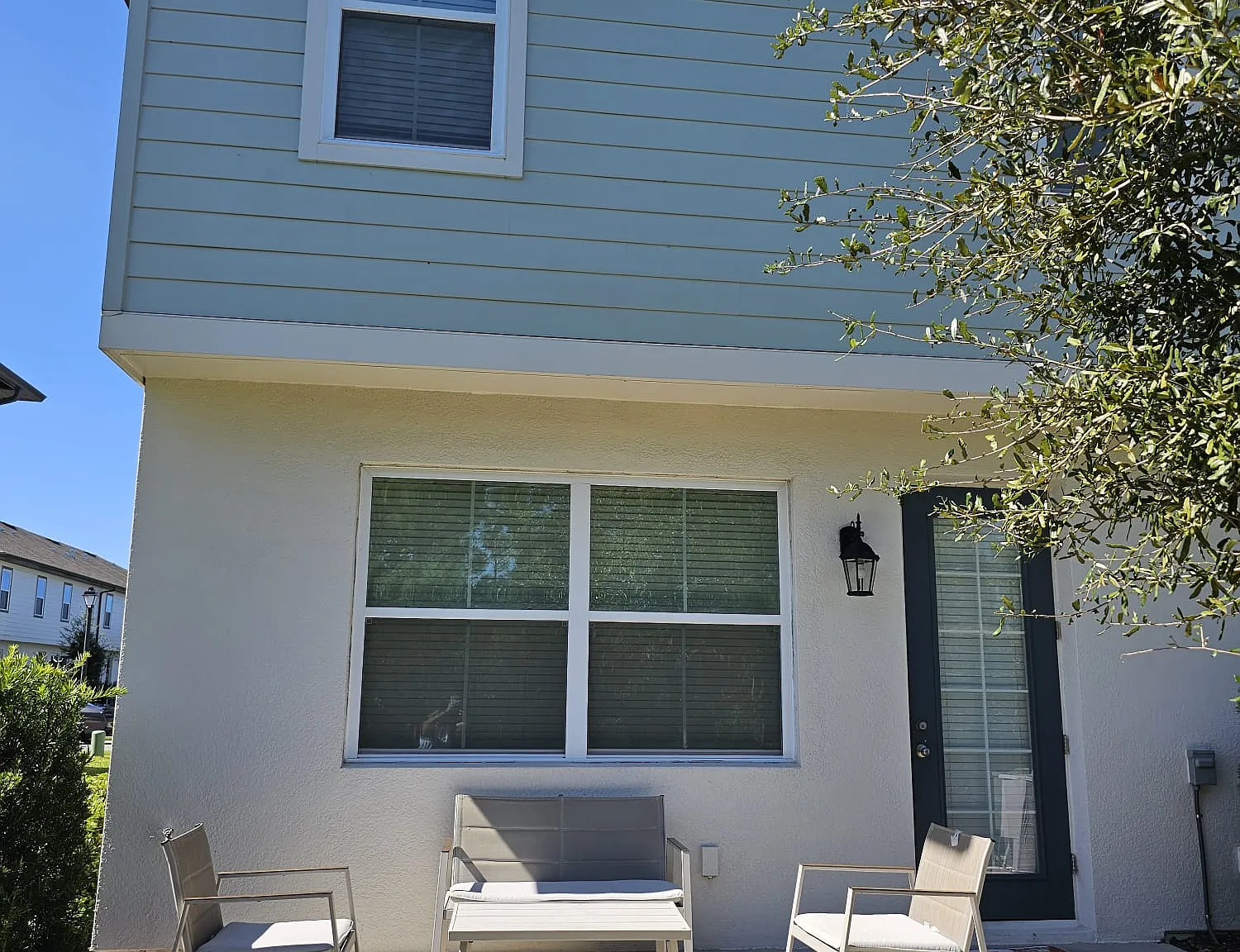 3 bed, 2.5 bath, 1624 sqft, $2,000 — Photo 2