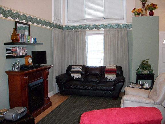 2nd image of 149 Swiss Stone Way E