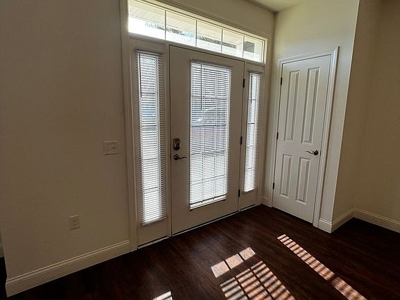5th image of 123 Bayberry Cir #104