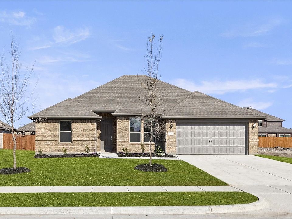 1st image of 319 Chapel Hill Dr