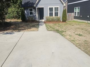 3909 Ironwood St, Charlotte, NC 28206