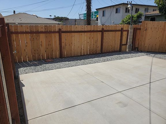 Rental Space - Full Hookups