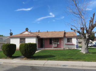 2457 Lyndale Ave, Pomona, CA 91768
