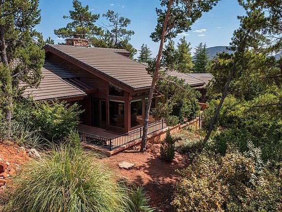 3rd image of 36 Ponderosa Rd