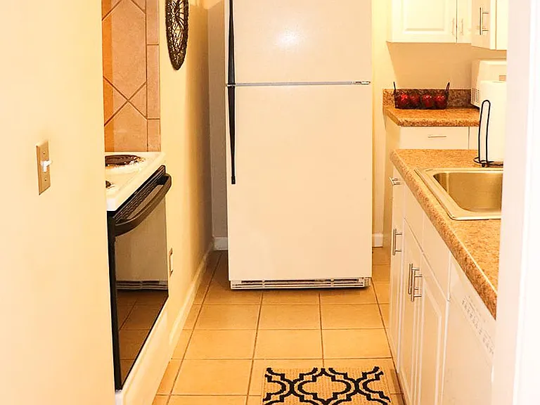 5070 Vernon Springs Dr #3 — Photo 10