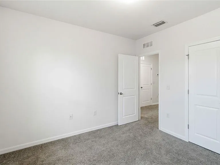 9973 Hound Chase Dr — Photo 20