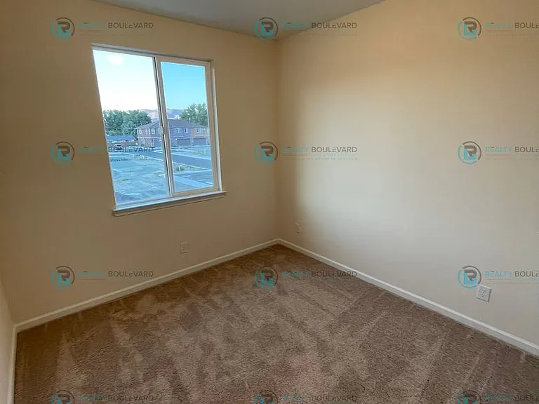 1017 Middle Gate Rd — Photo 24