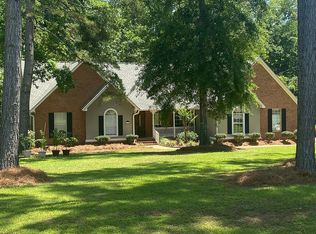 135 Sunrise Cir, Thomasville, GA 31757