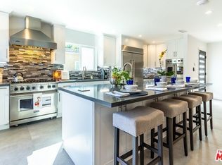 2712 Colby Ave, Los Angeles, CA 90064