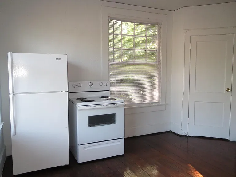 2024 Forbes St — Photo 5