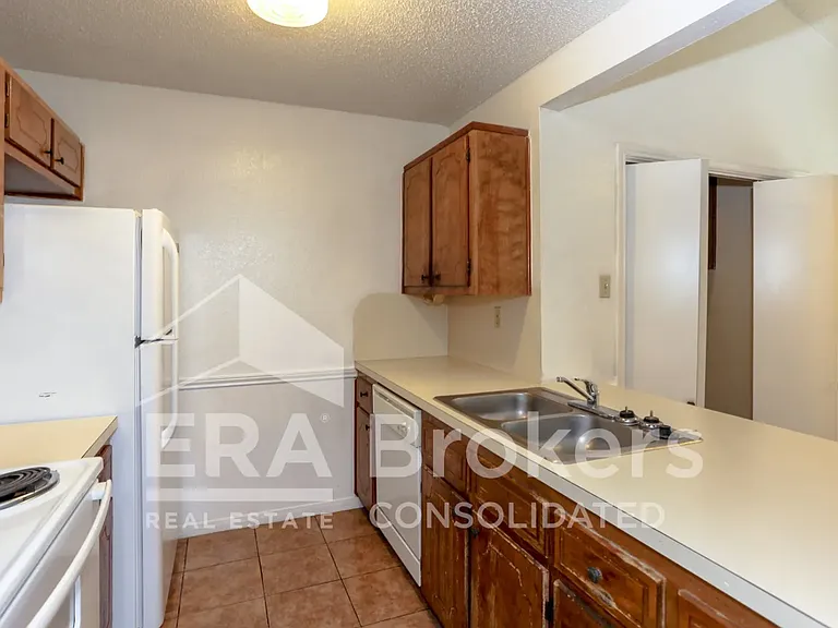 204 South Dr #A — Photo 7