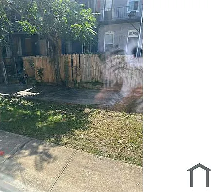 2434 Etting St — Photo 12