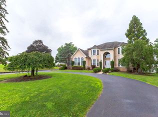 412 Welsh Rd, Philadelphia, PA 19115