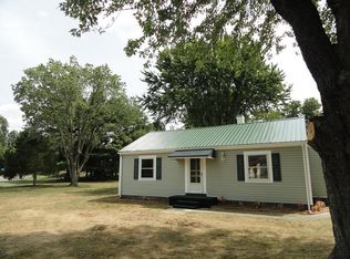 804 12th St, Radford, VA 24141