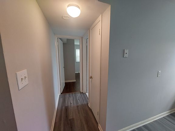 4th image of 206 N Morse Ave #26