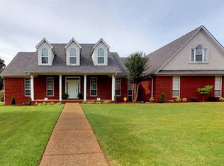55 Greendale Dr, Jackson, TN 38305