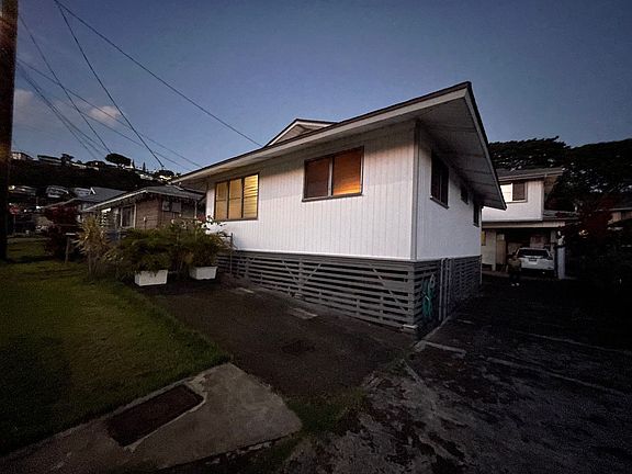 3rd image of 212 Pakohana St