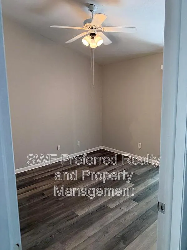 2 bed, 2.0 bath, 950 sqft, $1,495 — Photo 2