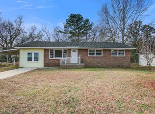 15 Newark Ave, Goose Creek, SC 29445