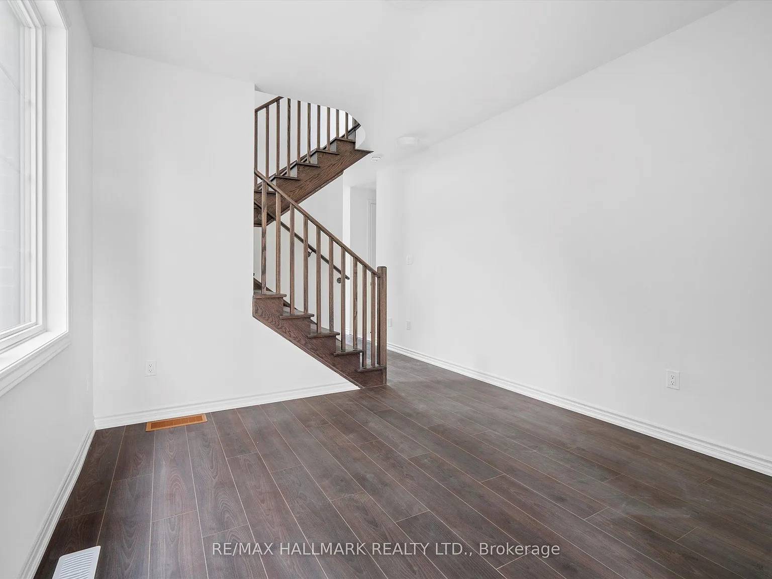 4 bed, $3,200 — Photo 3