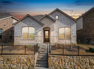 5426 Riverwalk Pkwy, Garland, TX 75040