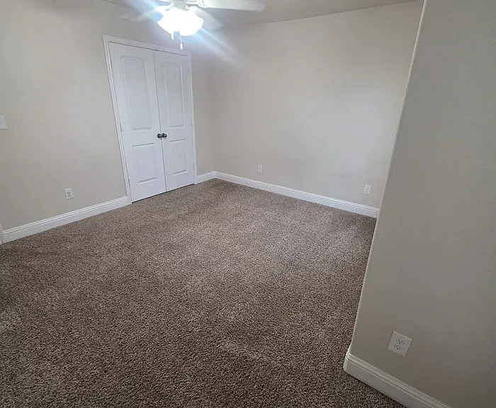 5913 Mile High Ln — Photo 10