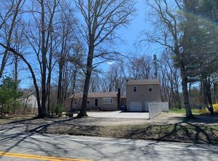 11 Squaw Hollow Rd, Ashford, CT 06278
