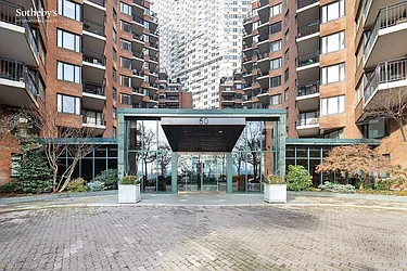 Rented by R New York