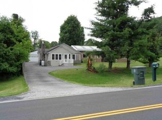 1036 Cummings St, Abingdon, VA 24211