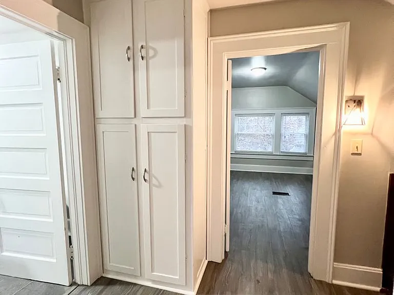 830 S 9th St — Photo 19