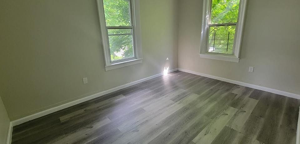 1st image of 214 Chadwick Ave #2R